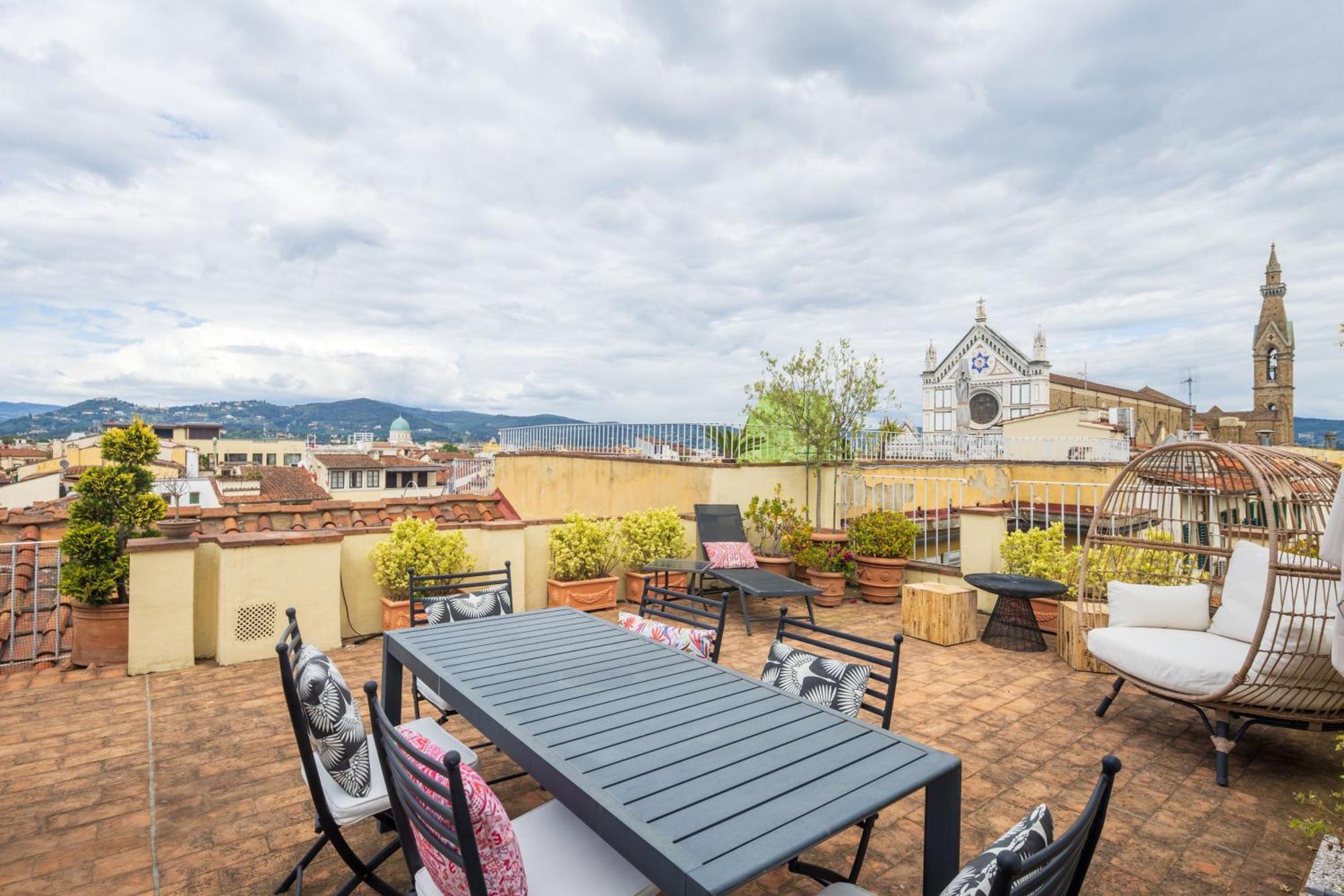Santa Croce Luxury Penthouse Apartment