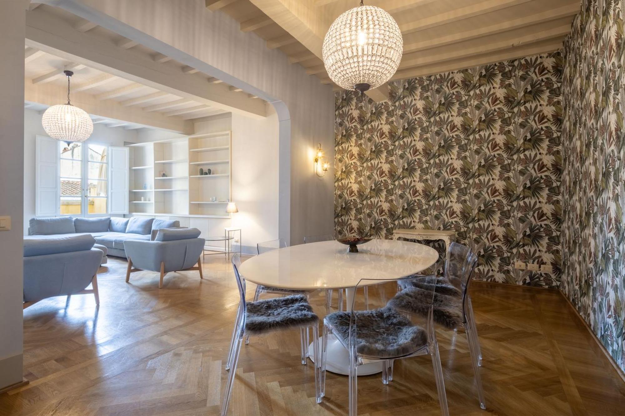 Santa Croce Luxury Penthouse Florence